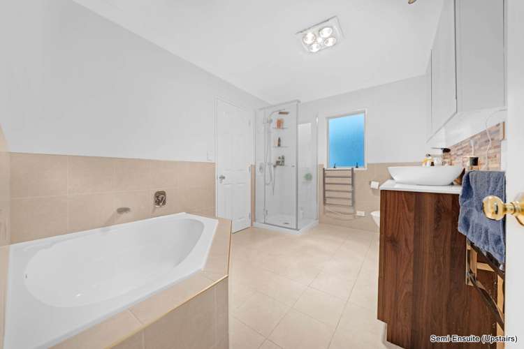 52 Cyril French Drive Flat Bush_20