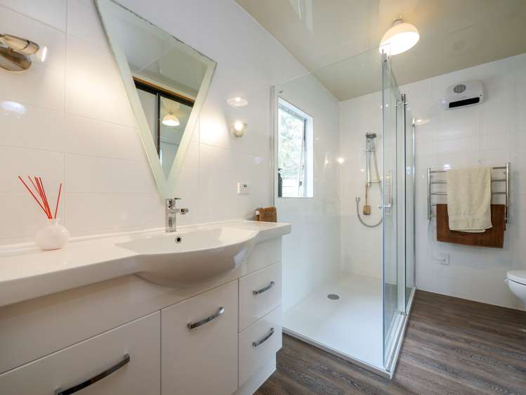 4 Doon Street Vauxhall_12