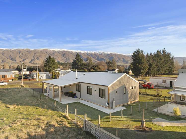 4 Bank Avenue Middlemarch_24