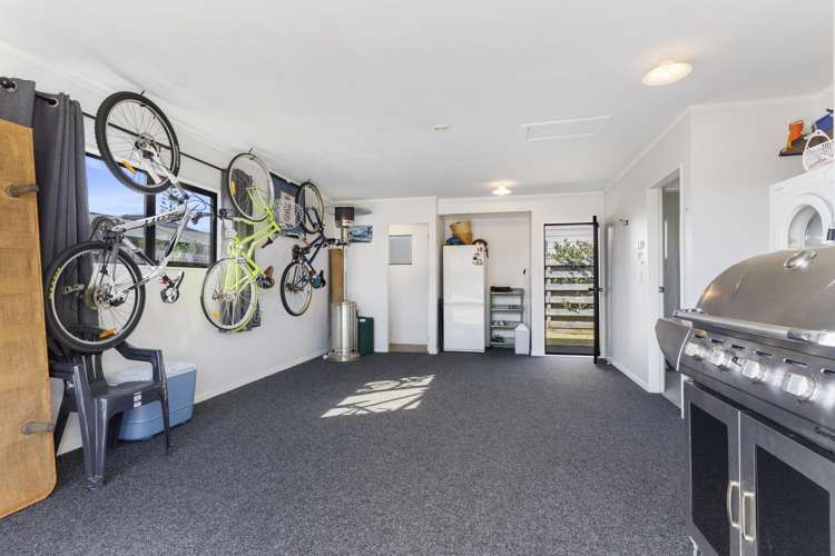 301 Mary Road Whangamata_5