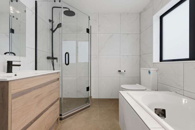 24A Canberra Avenue Lynfield_18