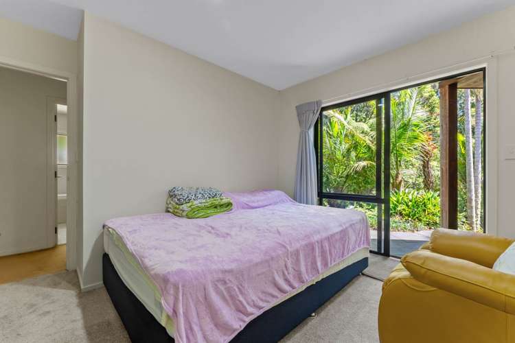 242 Konini Road Titirangi_11