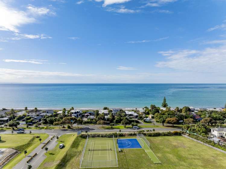 27 Te Awanga Terrace_3