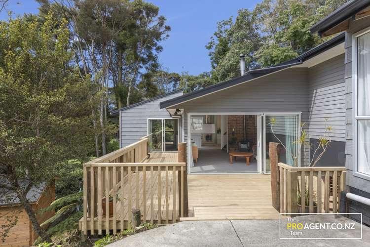 9 Karapiti Place Glen Eden_11