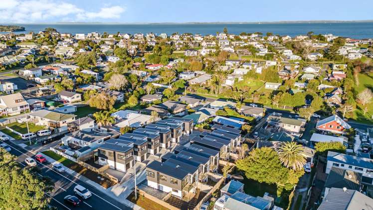 935 Whangaparaoa Road Manly_30