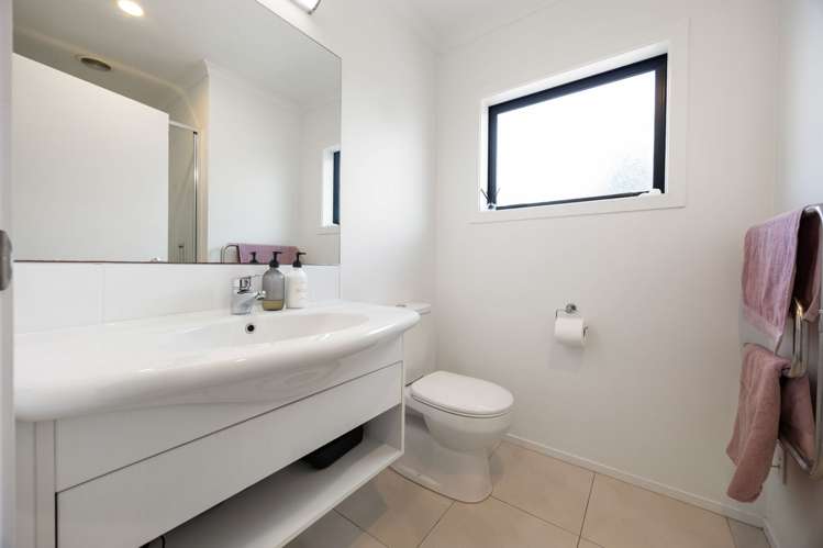 2/3 Manning Street Hamilton Central_8