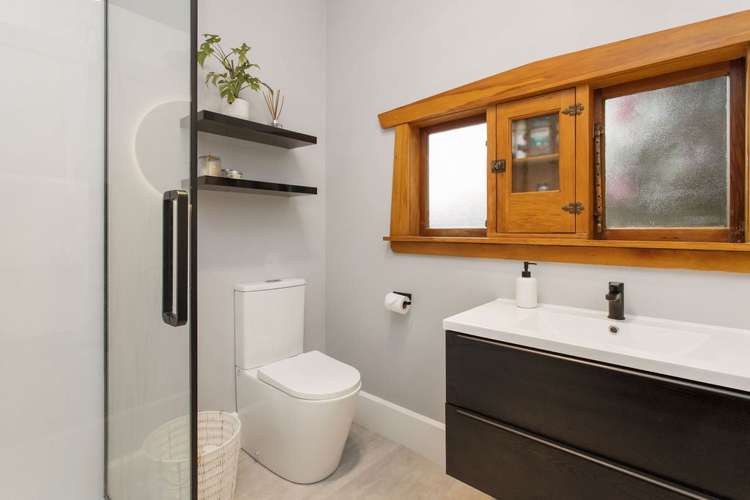 32 Windermere Road Papanui_16