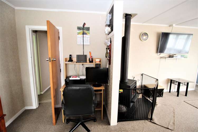 69 Burgoyne Street Woodville_12