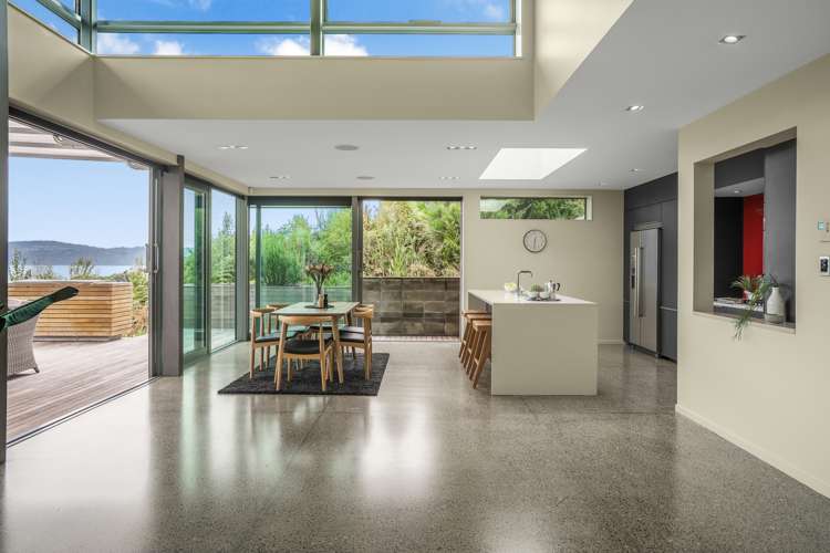 13a Walter Road Lowry Bay_10