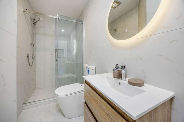 5B Beaufort Place Papatoetoe_11