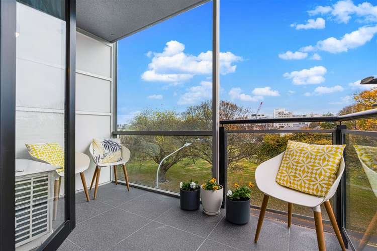 402/12 Latimer Square Christchurch Central_13