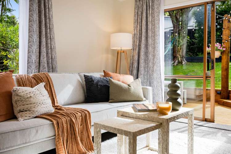 2/47 John Downs Drive Browns Bay_9