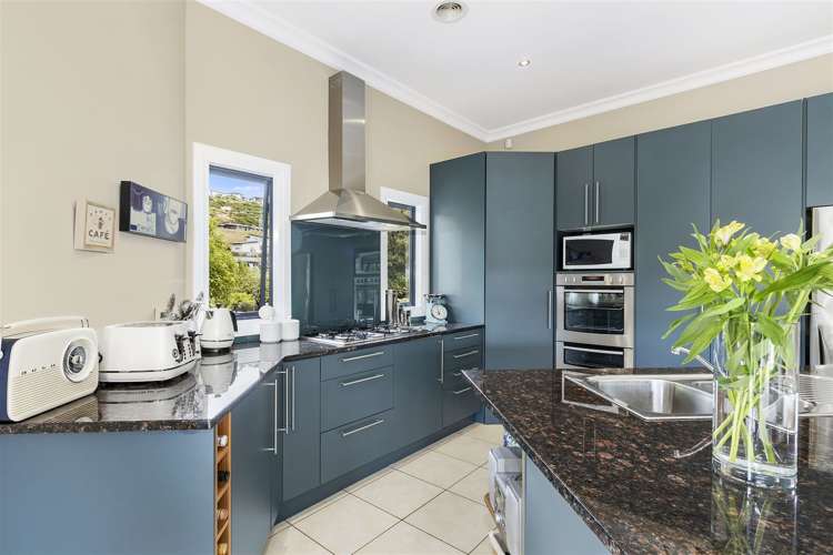 3 Endeavour Drive Whitby_11