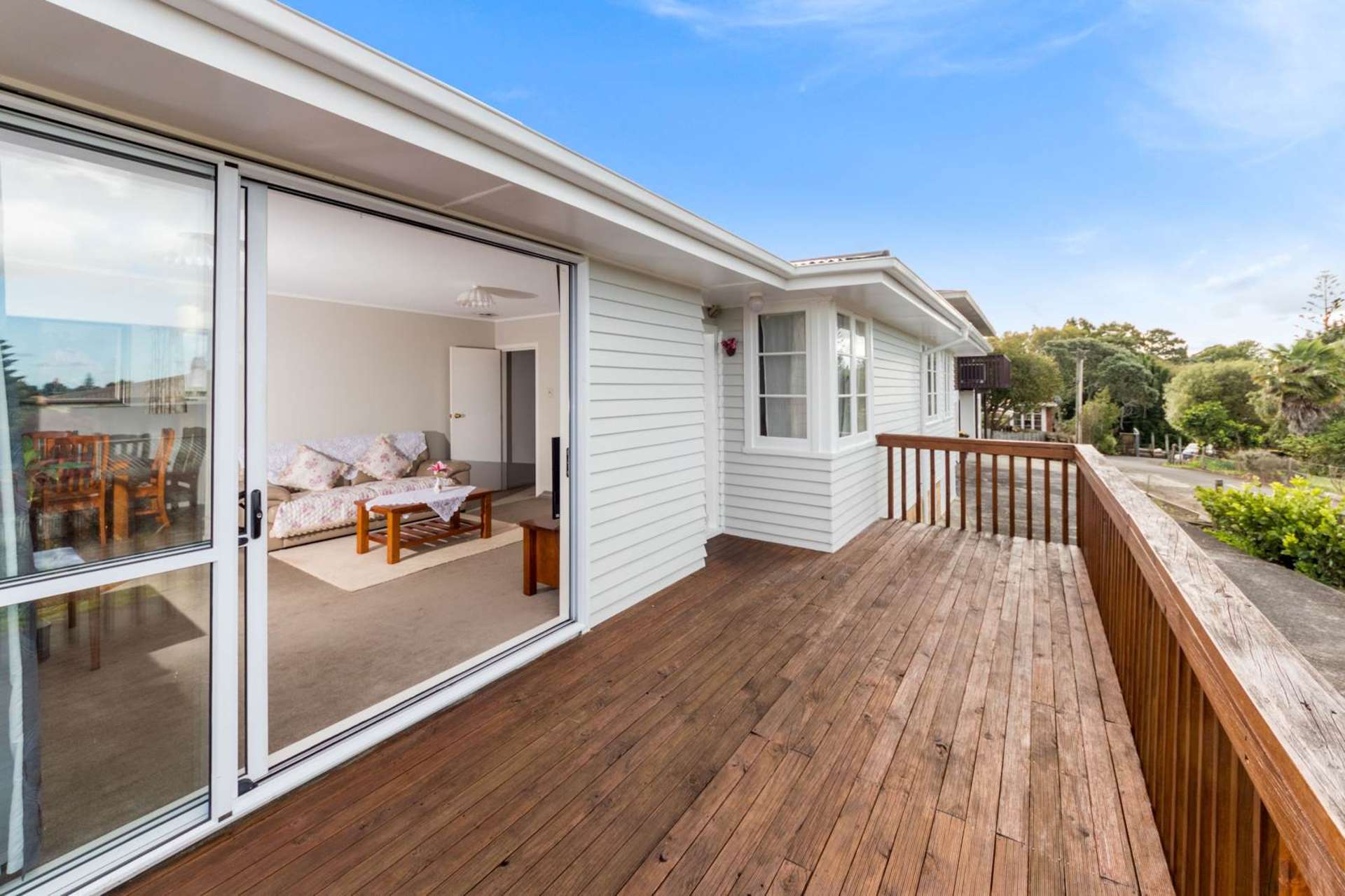 8 Westall Road New Lynn_0