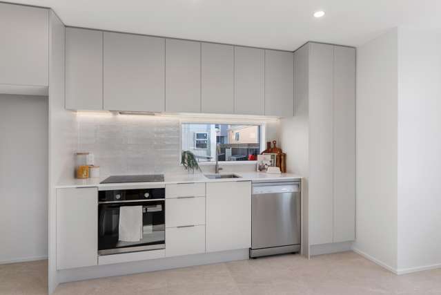 1-6/16 Oram Avenue New Brighton_4