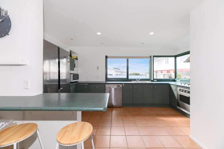 2/924 East Coast Road Northcross_14