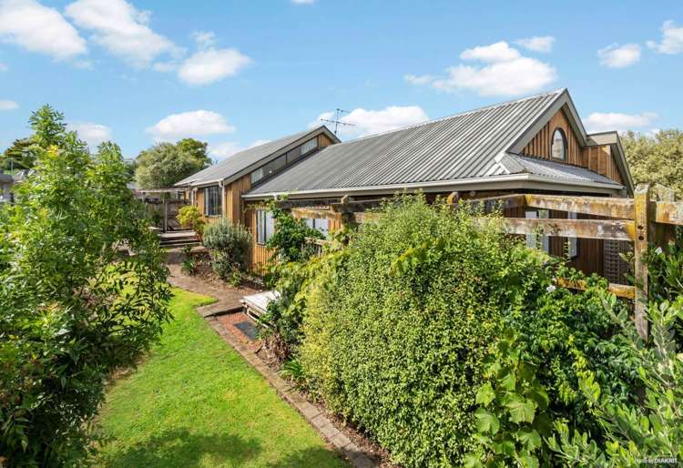 8 Kasia Close Massey_16