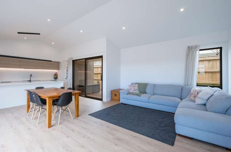 8 Poukirikiri Place Richmond_11