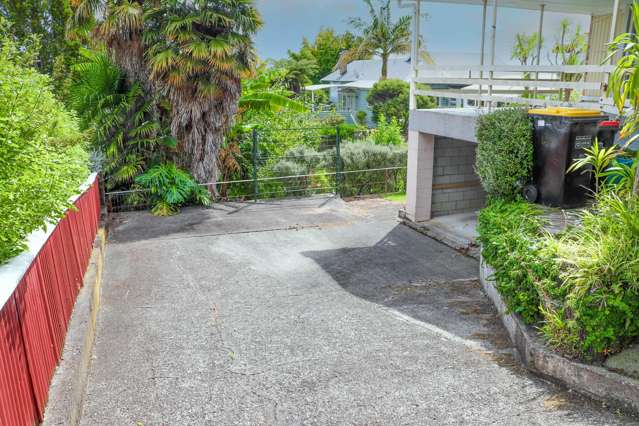 315 Hill Street Thames_4