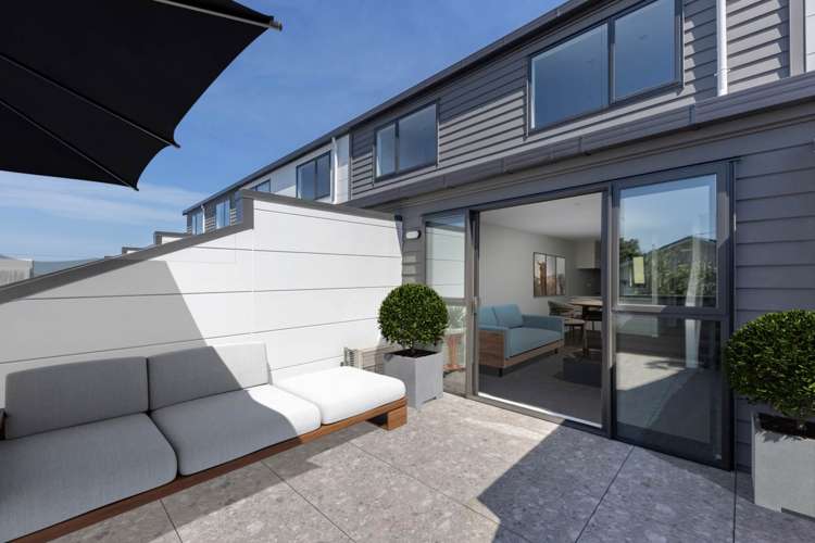 2/148 Arthur Street Onehunga_2