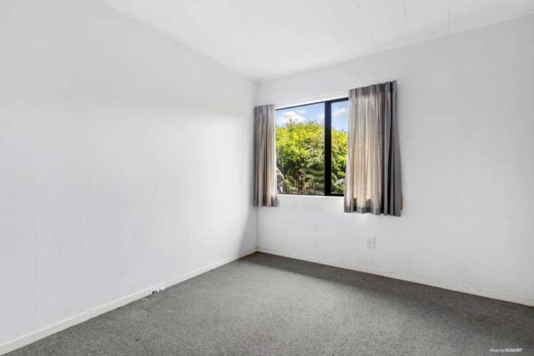 13 Kotinga Avenue Glen Eden_12