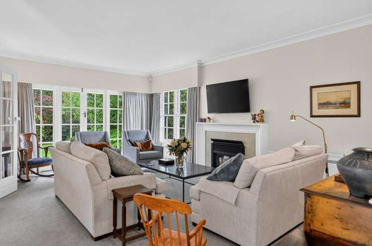 770 River Road Chartwell_10