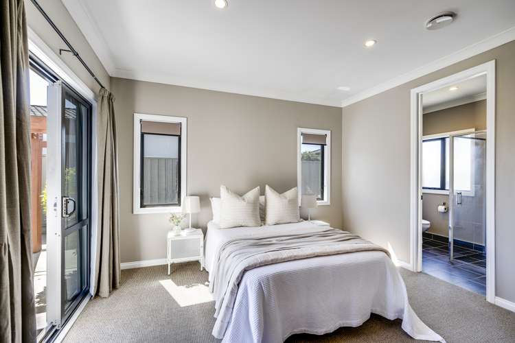 5 Squire Drive Awatoto_9