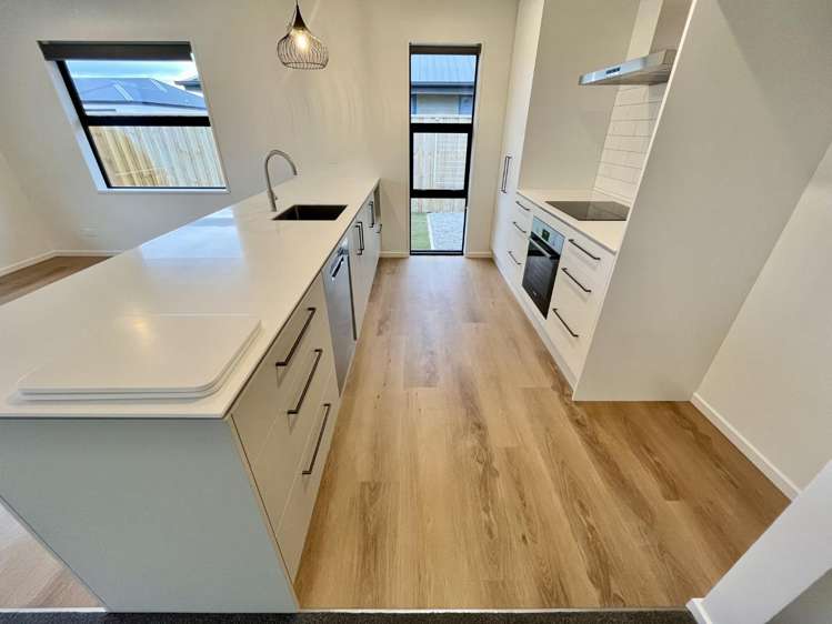 130 Jean Archie Drive 11103_4