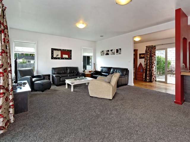 1 Viridian Lane Greenhithe_2