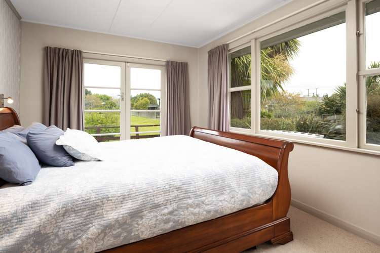 6 Ruthken Crescent Springlands_12