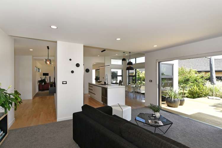 2 Childs Way Richmond_11