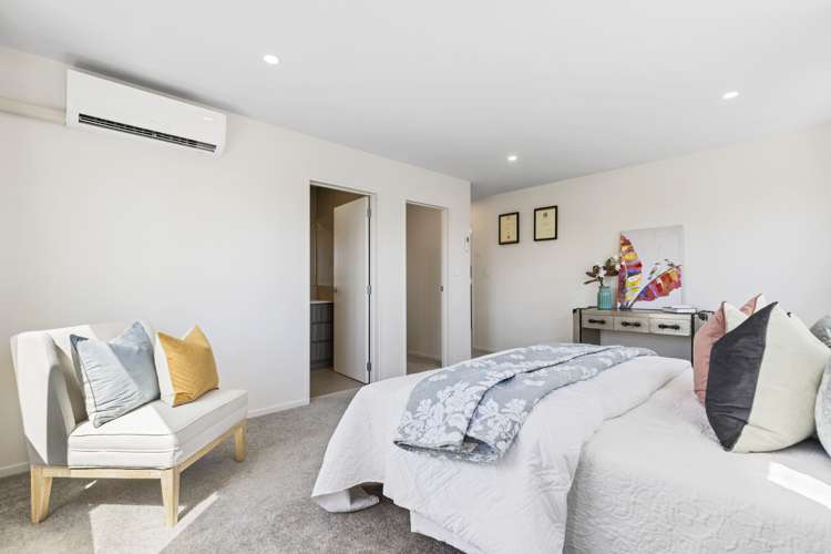 5a Hemsway Place Sunnyhills_16
