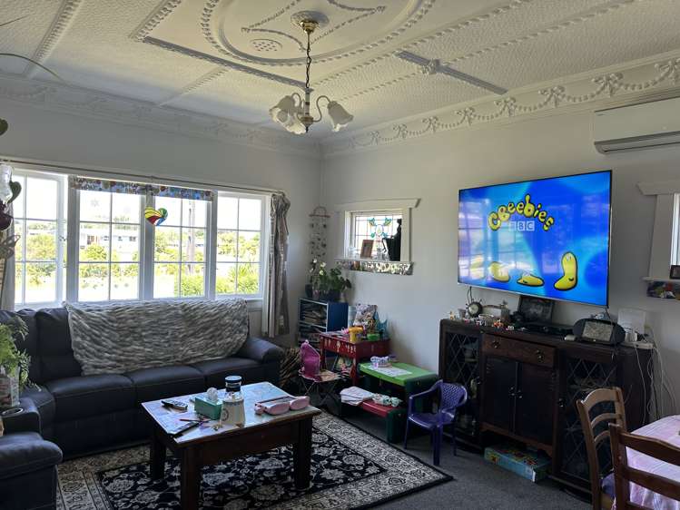 63 Collingwood Street Eltham_2