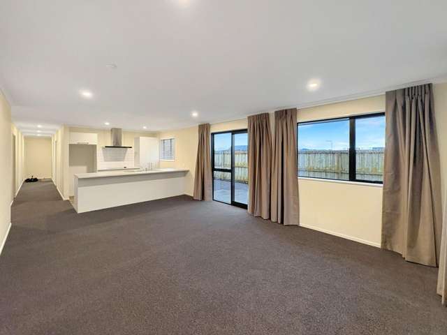 35 Whiteoak St Prebbleton_2