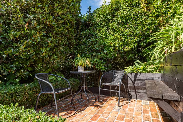 74 Mortimer Terrace Brooklyn_25