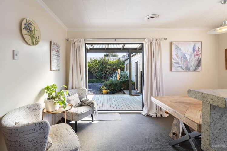 6 Grey Street Feilding_12