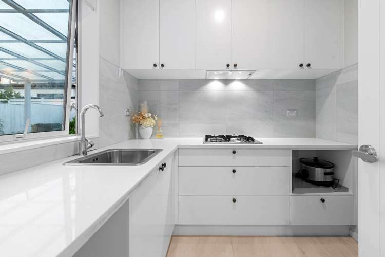 66 Charlestown Drive Flat Bush_17