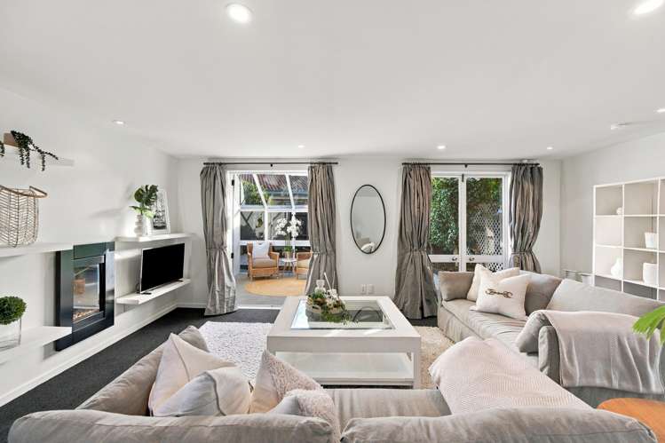 74 Office Road Merivale_7