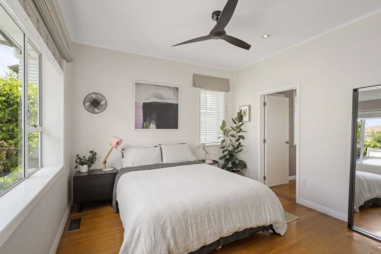 7 Niccol Avenue Narrow Neck_12