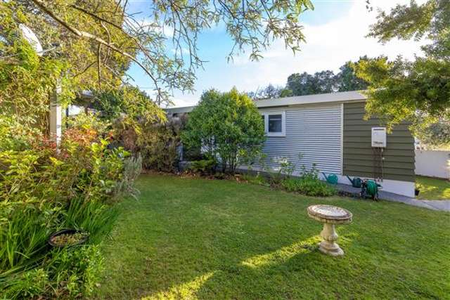 15 Allendale Road Mount Albert_2