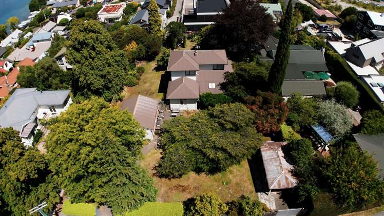 9 Hobart Street Queenstown_14