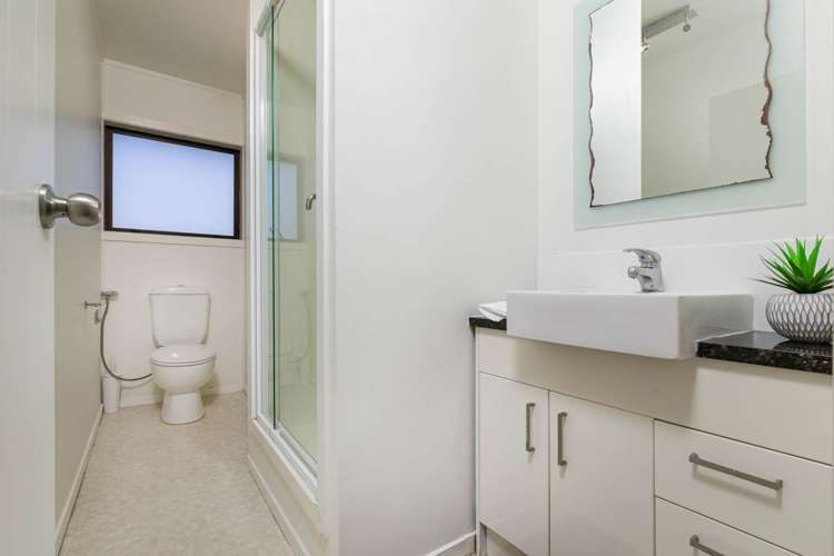 2 Sandford Street Campbells Bay_24