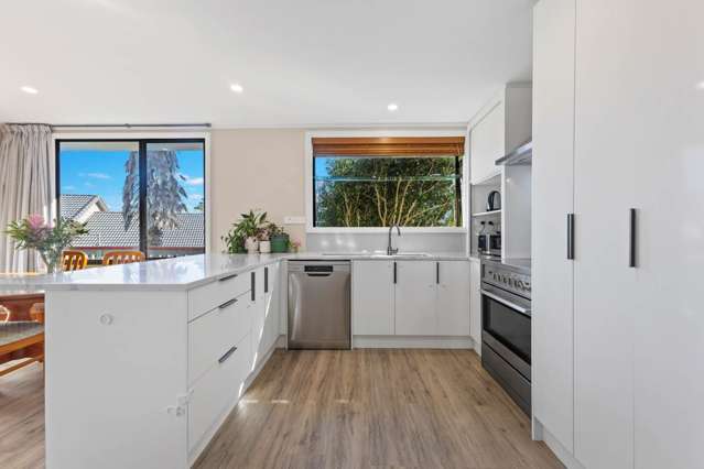 28 Sunningdale Street Wattle Downs_1