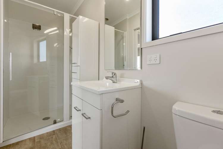 18 King Street Waitara_21