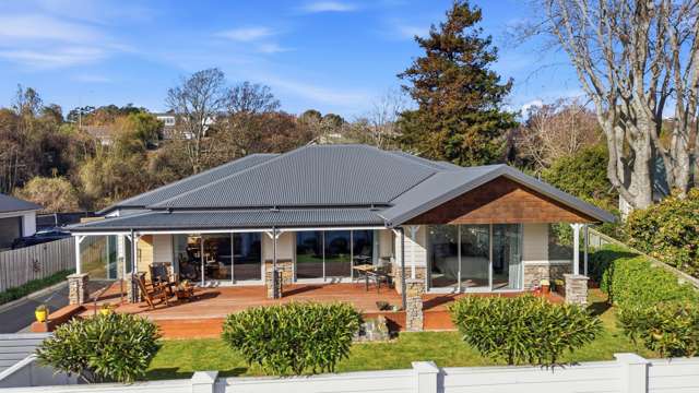 Number 89 Cashmere Road