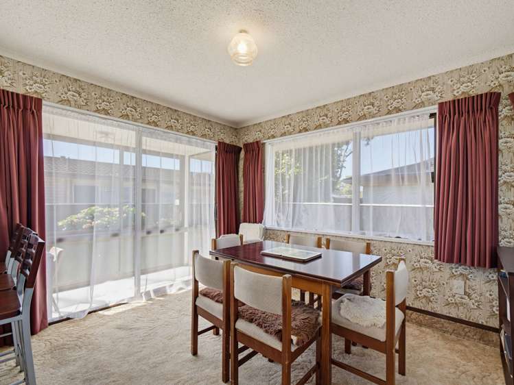 2A Innes Place Roslyn_11