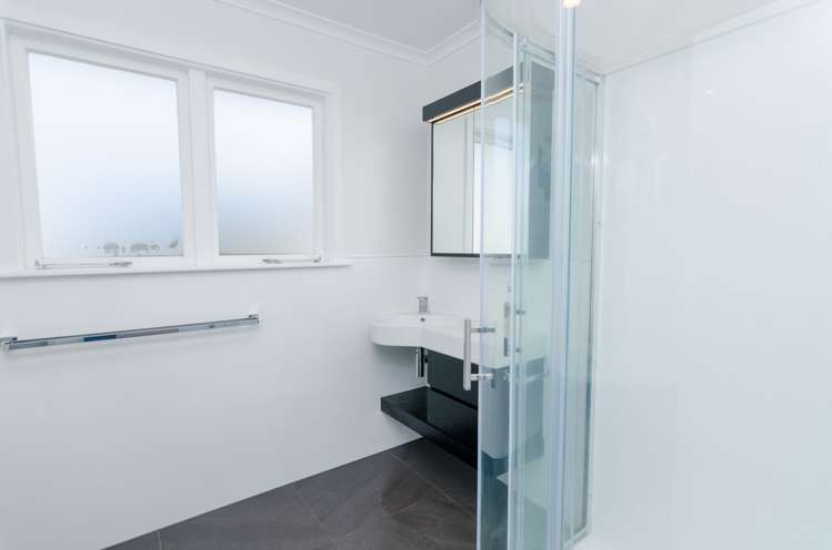 42 Roberts Road Masterton_13