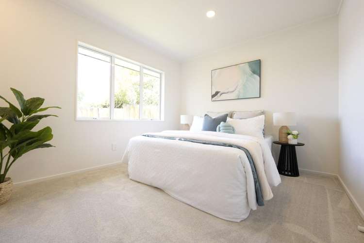 2/7 Bruce Road Glenfield_10