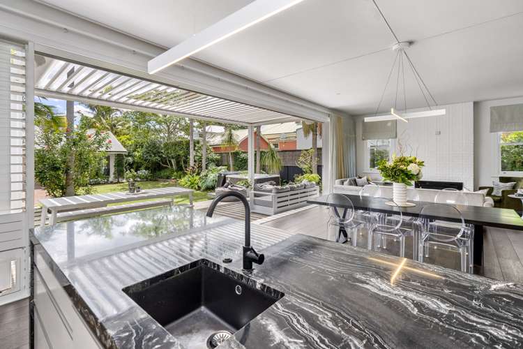 23 Cheltenham Road Devonport_10