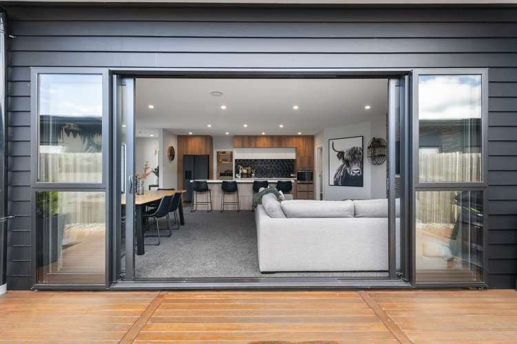 34 Freedom Drive Kelvin Grove_10